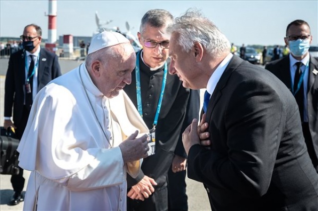 NEK - Ferenc pápa távozott Budapestről