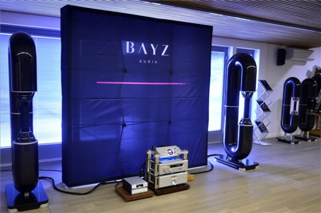 Bemutatták Bay Zoltán innovatív hangsugárzóját a BMC-ben
