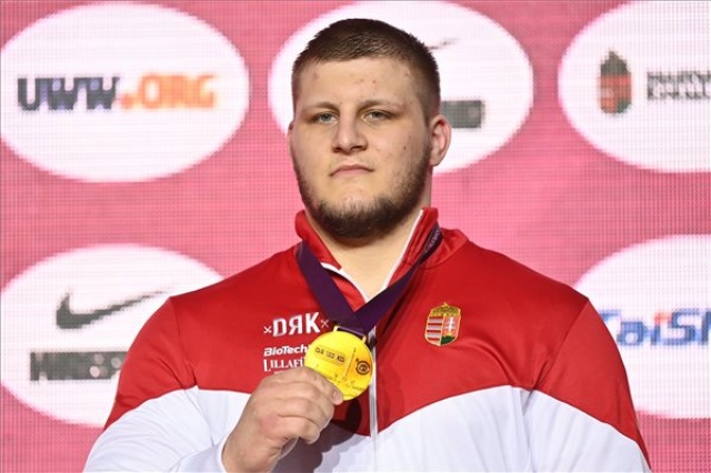Birkózó Eb - Vitek Dáriusz bronzérmes