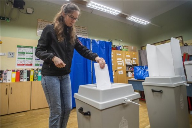 Választás 2022 - Szavazás Budapesten