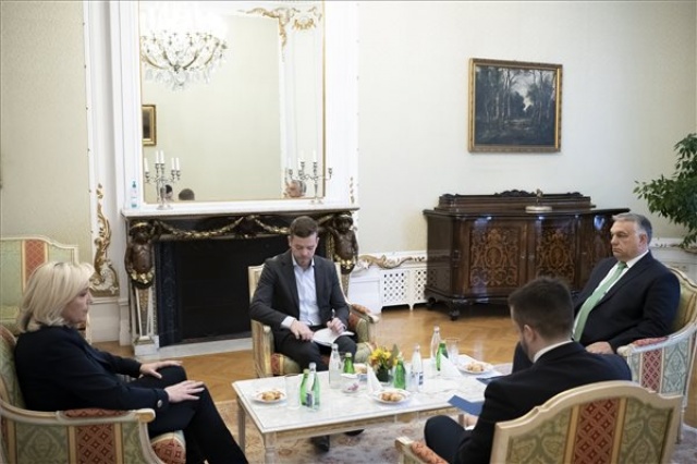 Orbán Viktor és Marine Le Pen találkozója Párizsban
