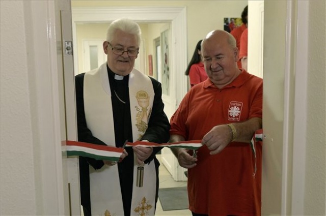 Ukrajnai háború - Integrációs központot nyitott Budapesten a Katolikus Karitász