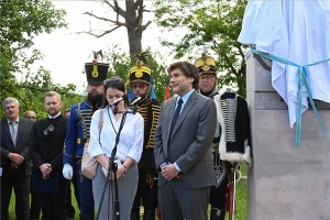 Szülőfalujában állítottak szobrot Czetz János honvédtábornoknak, az Argentin Katonai Akadémia alapítójának