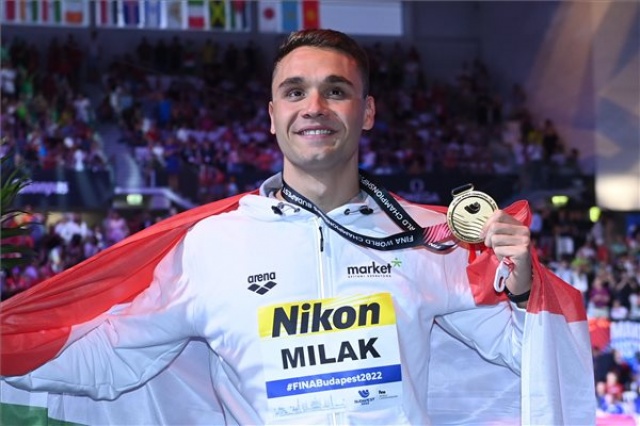 Vizes vb 2022 - Úszás - Milák Kristóf világcsúccsal aranyérmes 200 méter pillangón