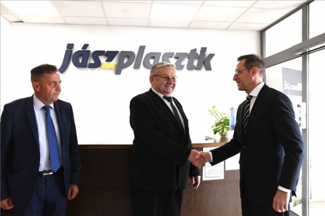 Kapacitásbővítő fejlesztést hajtott végre 10 milliárd forint értékben a Jász-Plasztik Kft.