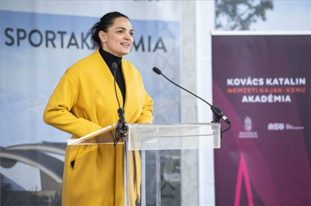 A Kovács Katalin Nemzeti Kajak-Kenu Akadémia bokrétaavató ünnepsége