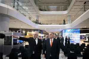 Orbán Viktor látogatása a MOL-nál