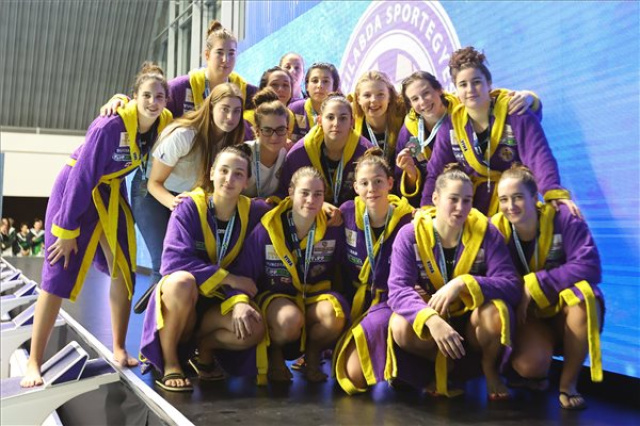 BENU női vízilabda MK - Története során először a Ferencváros nyerte a trófeát