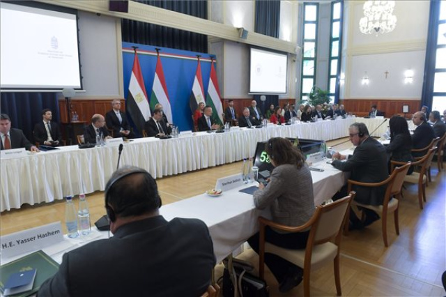 Sajtótájékoztató a 4. Magyar-Egyiptomi Gazdasági Vegyes Bizottság ülése után 