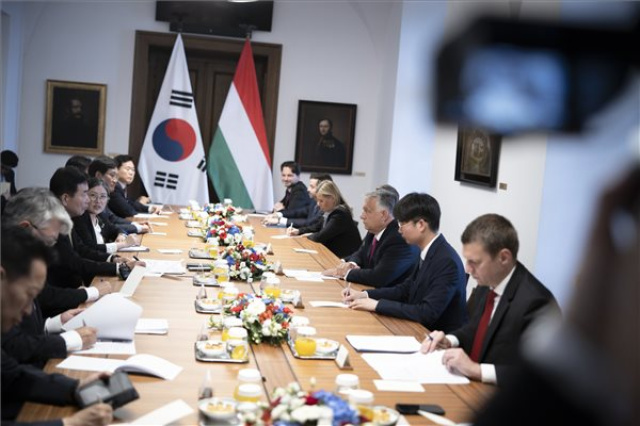 Orbán Viktor a dél-koreai parlament elnökét fogadta