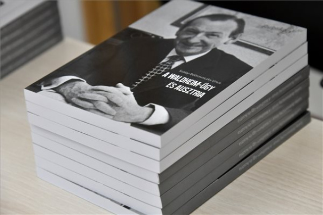 A Waldheim-ügy és Ausztria című könyv bemutatója