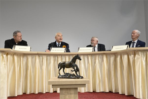 A kunfakó jellegű ló tenyésztését mutatták be a Magyarságkutató Intézetben