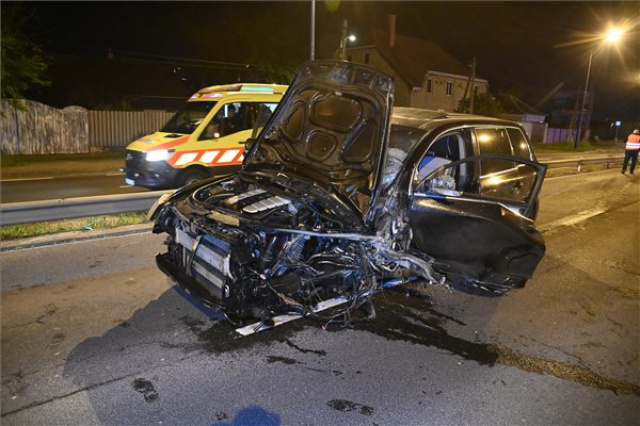 Ketten meghaltak egy balesetben Budapesten, a vétkes sofőr elmenekült