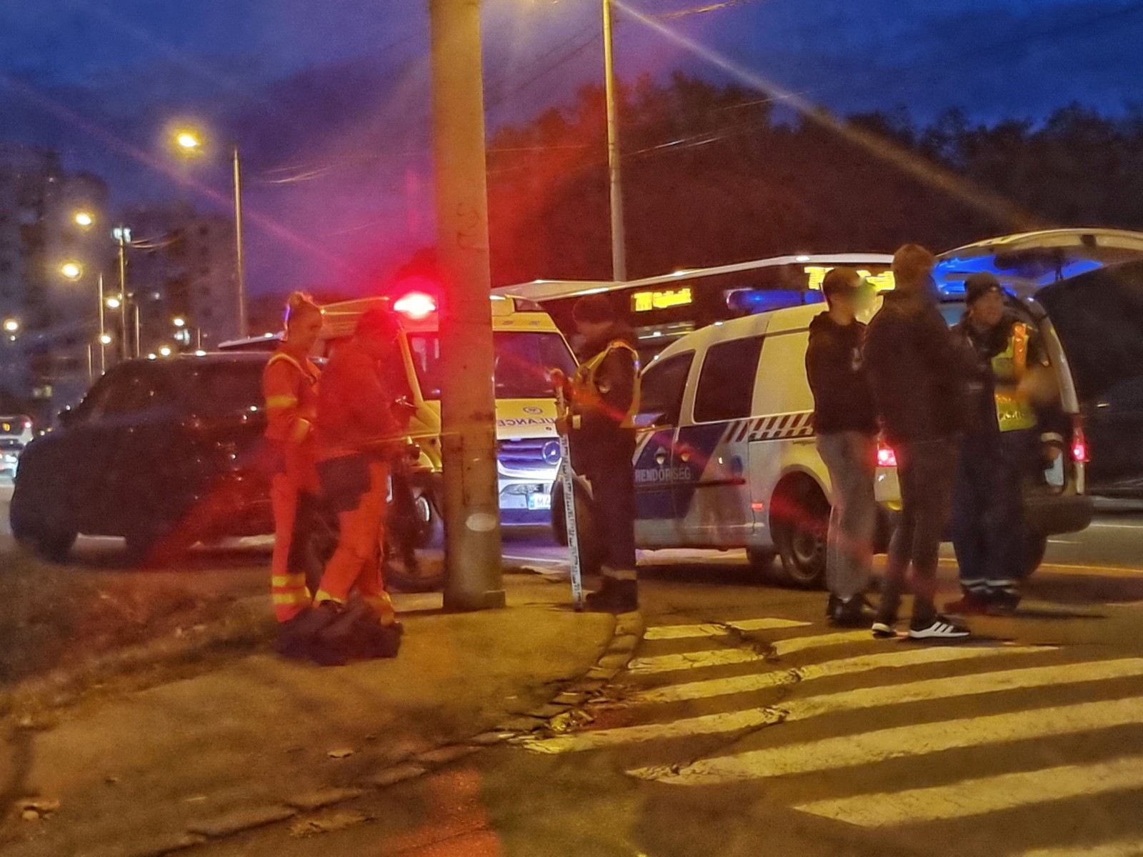 Autós ütött el egy kerékpárost a Felső Tisza-parton